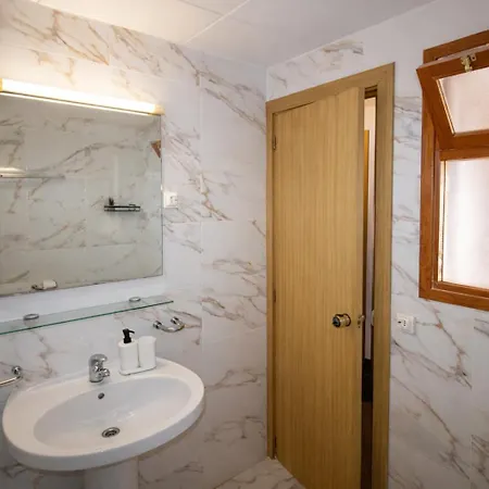 Romana - Pet Friendly -