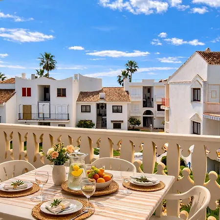 Romana - Pet Friendly - Apartment